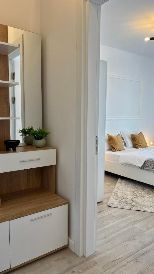 Apartamento The Nest Floreşti Exterior foto